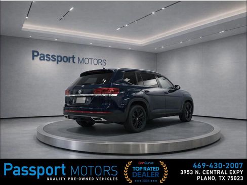 Used 2023 Volkswagen Atlas SE w/ Panoramic Sunroof Package image 6