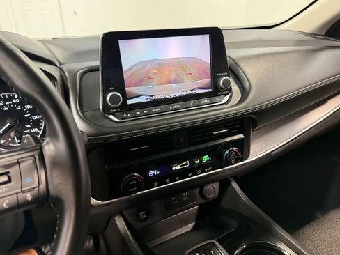 Used 2025 Nissan Rogue SV AWD/4WD image 76
