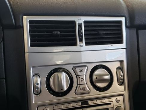 Used 2005 Chrysler Crossfire Limited RWD image 17