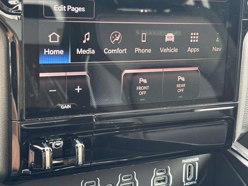 New 2026 RAM 1500 Laramie AWD/4WD image 29