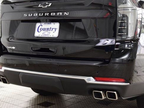 New 2026 Chevrolet Suburban High Country AWD/4WD image 22