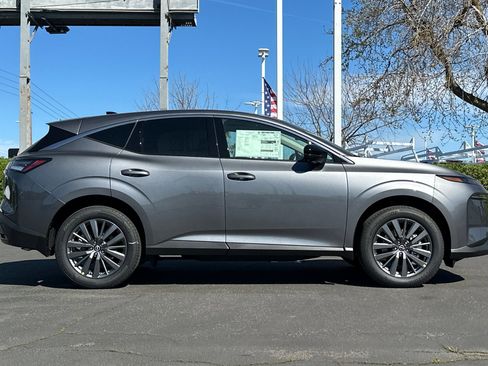 New 2026 Nissan Murano SL image 3