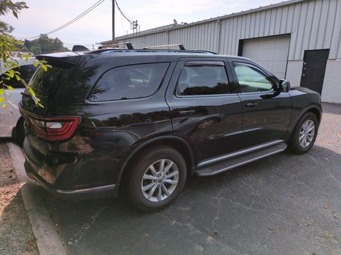 Used 2022 Dodge Durango SXT w/ Trailer Tow Group IV RWD image 4