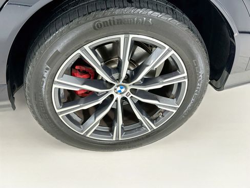 Used 2025 BMW X6 xDrive40i w/ Premium Package AWD/4WD image 32