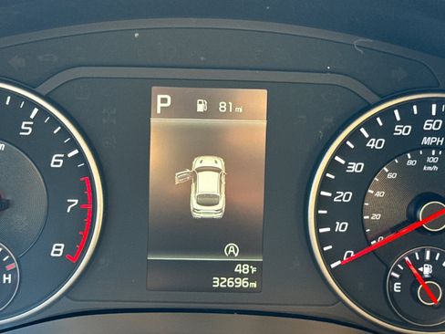 Used 2023 Kia Stinger GT-Line w/ Sun & Sound Package image 28