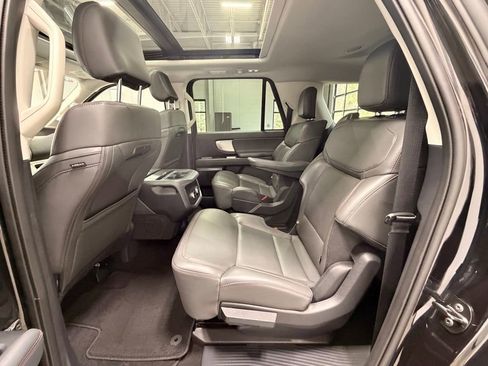 Used 2025 Ford Expedition Max Active image 22