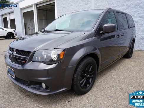 Used 2019 Dodge Grand Caravan GT FWD image 3