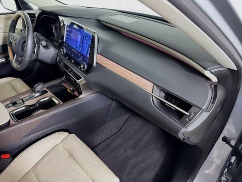 Certified 2024 Lexus RX 350 FWD w/ Convenience Package image 31