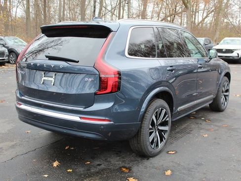 New 2026 Volvo XC90 B5 Core w/ Protection Package Premier image 3