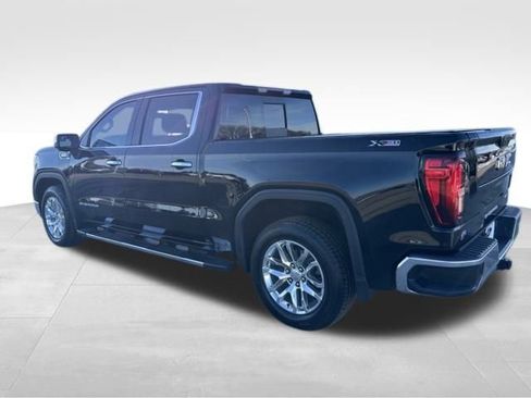 Certified 2021 GMC Sierra 1500 SLT w/ SLT Premium Package image 3