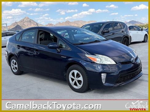 Used 2013 Toyota Prius Two FWD image 1