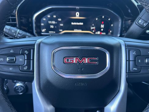 Used 2024 GMC Sierra 1500 SLT image 22
