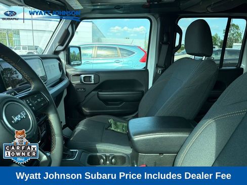 Used 2024 Jeep Wrangler Unlimited Sport AWD/4WD image 11
