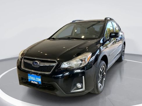 Used 2017 Subaru Crosstrek 2.0i Limited AWD/4WD image 1