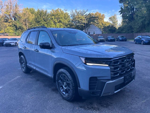 New 2026 Honda Pilot TrailSport image 1