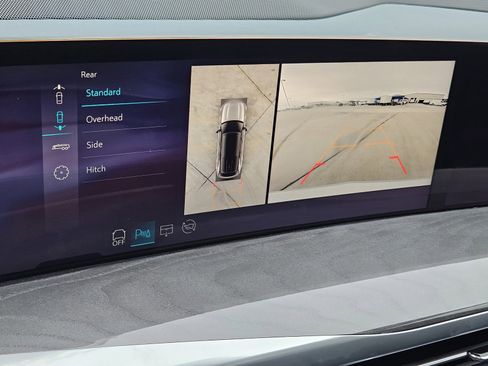 New 2025 Cadillac Escalade IQ Sport 2 AWD/4WD image 13