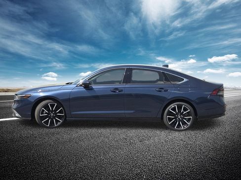 New 2026 Honda Accord Touring image 9