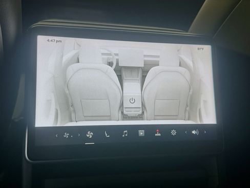 Used 2025 Tesla Model 3 Long Range RWD image 25