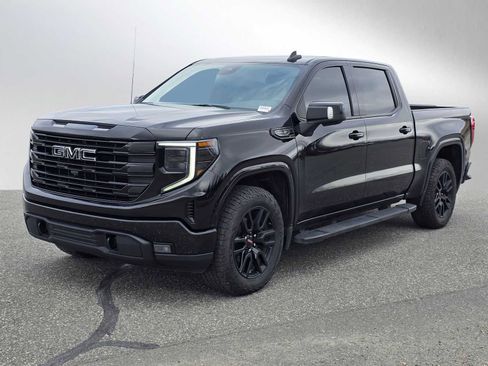 Used 2022 GMC Sierra 1500 Elevation w/ Elevation Premium Package AWD/4WD image 7