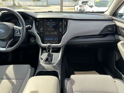 Used 2025 Subaru Outback Limited image 23