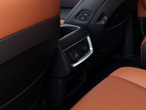 New 2026 Kia Carnival SX Prestige FWD image 26