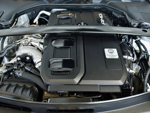 Used 2025 Mercedes-Benz C 43 AMG 4MATIC Sedan image 26