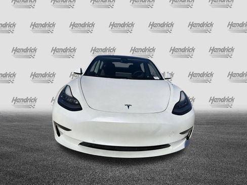 Used 2021 Tesla Model 3 Standard Range Plus image 3