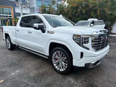 Used 2023 GMC Sierra 1500 Denali AWD/4WD image 8