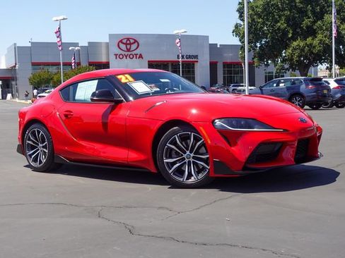 Used 2021 Toyota Supra w/ Safety & Technology Package RWD image 8