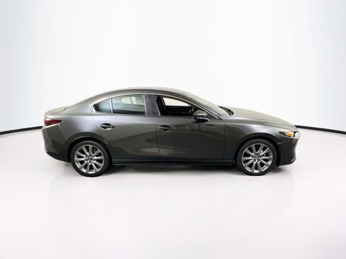 Used 2023 MAZDA MAZDA3 s FWD image 4