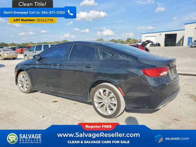 Used 2015 Chrysler 200 S FWD image 3