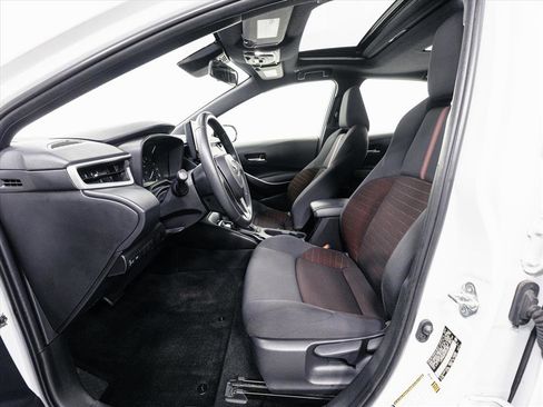 Certified 2023 Toyota Corolla SE image 4