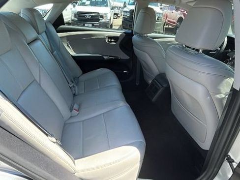 Used 2015 Toyota Avalon XLE Premium FWD image 13