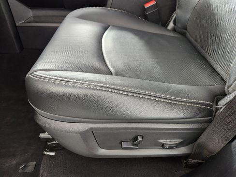 Used 2014 RAM 1500 Sport image 13