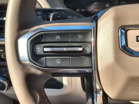 New 2026 GMC Yukon XL Denali w/ Sun & Power Step Package image 36