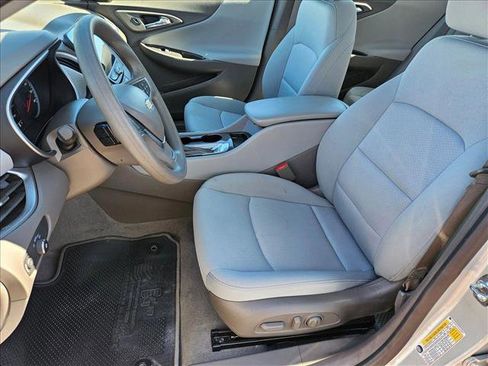 Used 2020 Chevrolet Malibu LS image 14