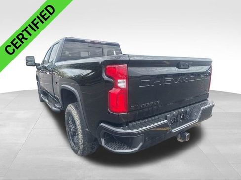 Certified 2021 Chevrolet Silverado 2500 LTZ w/ LTZ Plus Package AWD/4WD image 6