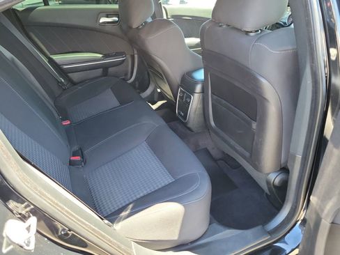 Used 2019 Dodge Charger R/T RWD image 16