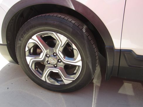 Used 2019 Honda CR-V EX image 5