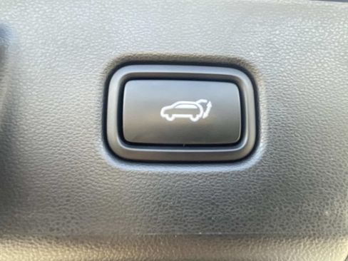 Used 2025 Hyundai Tucson SEL FWD image 9
