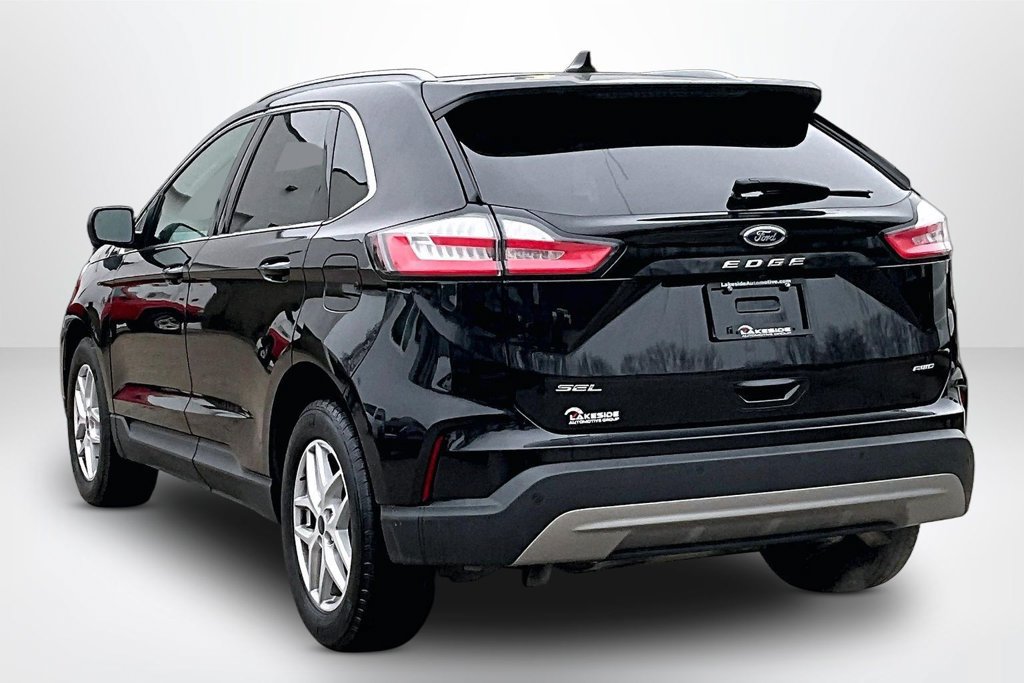 Used 2022 Ford Edge SEL w/ Convenience Package AWD/4WD image 4