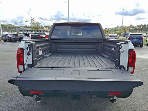 New 2026 Honda Ridgeline Black Edition image 23