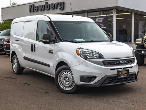 Used 2022 RAM ProMaster City Wagon FWD image 1