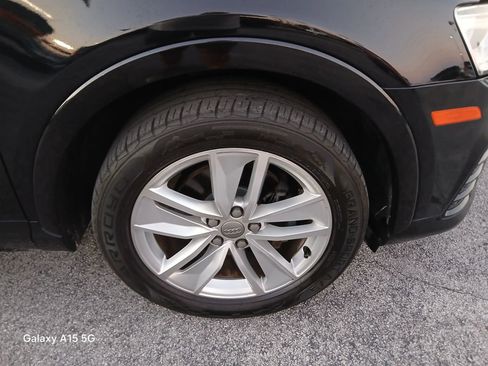 Used 2018 Audi Q3 2.0T Premium w/ Convenience Package FWD image 20