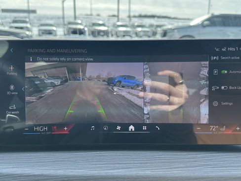 Used 2026 BMW 430i xDrive w/ M Sport Package image 24