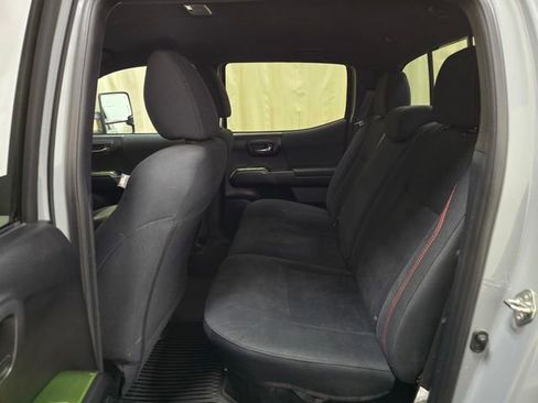 Used 2020 Toyota Tacoma TRD Off-Road image 26