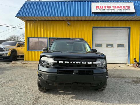 Used 2023 Ford Bronco Sport Outer Banks w/ Tech Package AWD/4WD image 2