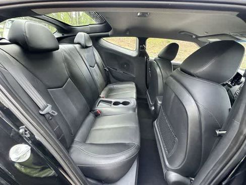 Used 2014 Hyundai Veloster Turbo FWD image 21