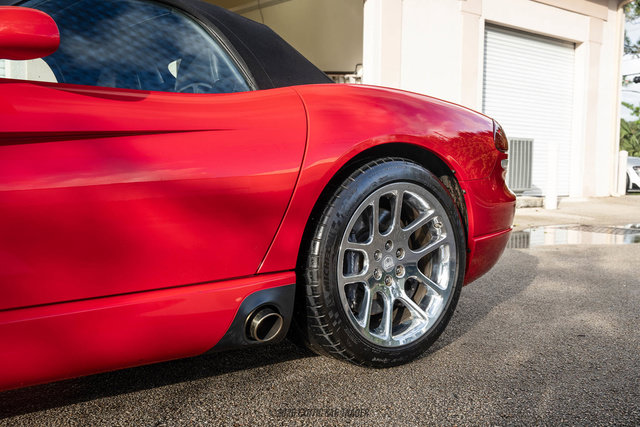Used 2003 Dodge Viper SRT-10 RWD image 72