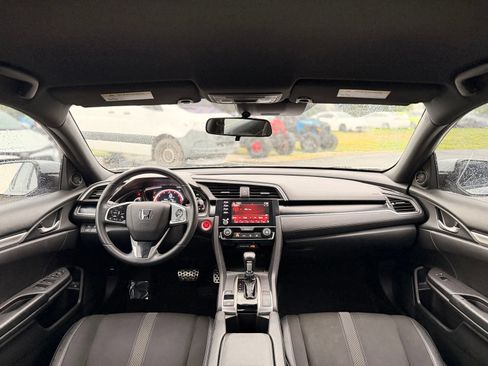 Used 2019 Honda Civic Sport image 2